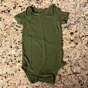 Green kyte baby onesie size 12-18M